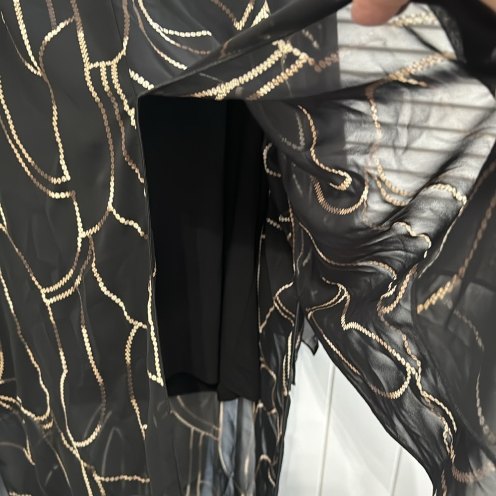 Joseph Ribkoff blouse - Picture 4 of 5